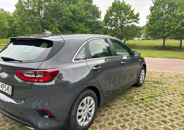 Kia Ceed cena 59999 przebieg: 44500, rok produkcji 2018 z Gryfino małe 121